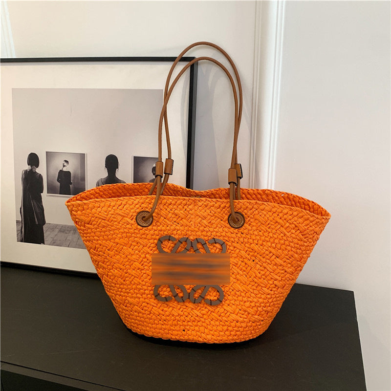 Straw Large Capacity French Hand-woven Holiday Crossbody Bags