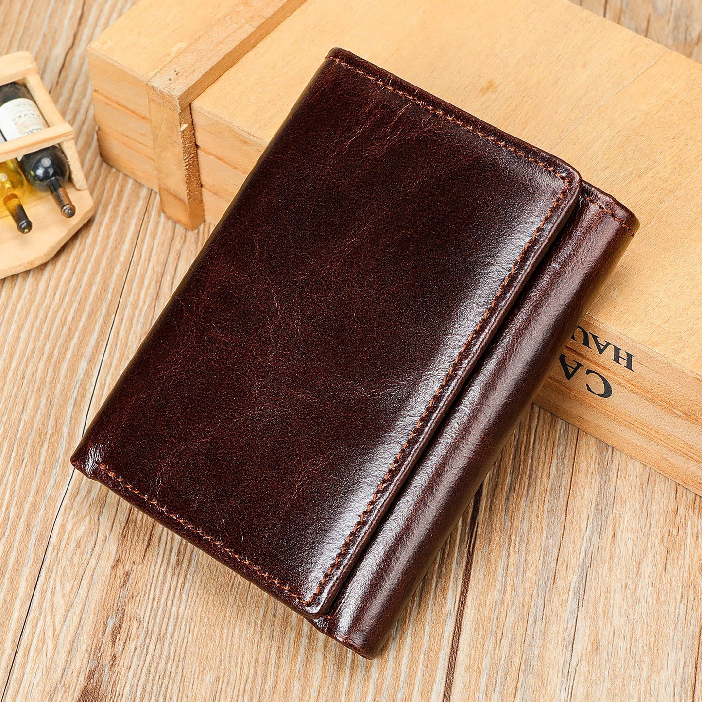 Men's Attractive Leather Short Multi Cowhide Men's Wallets