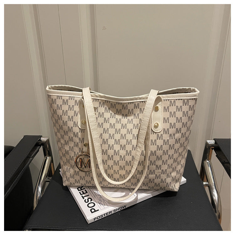 Women's Large Capacity Letter Simplicity Printed Winter Women's Shoulder Bag