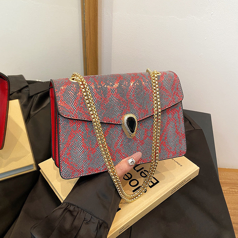 Comfortable Women's Snake Pattern Vintage Chain Women's Messenger Bag