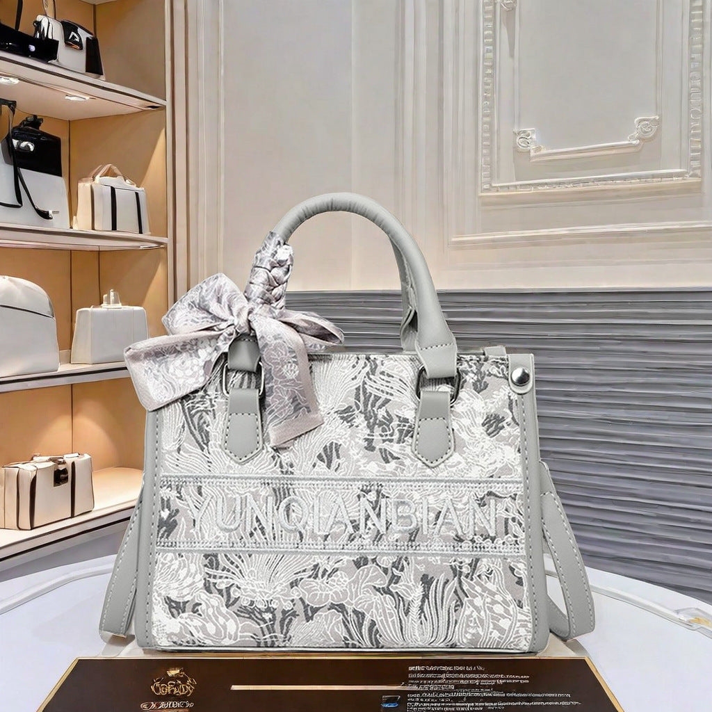 Exquisite Versatile Niche Fashionable Portable Female Handbags