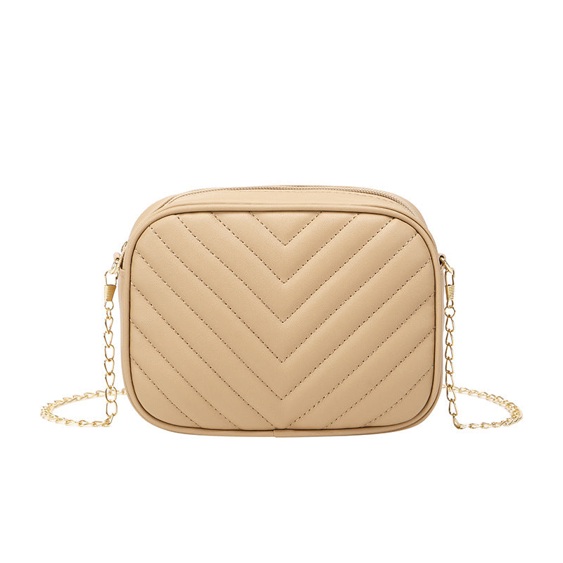 Versatile Korean Style Fashion Leisure Chain V Tattoo Embroidery Women's Shoulder Bag