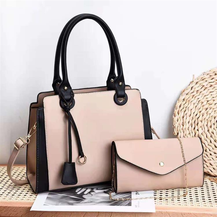 Women's Contrast Color Large Capacity Combination One Handbags