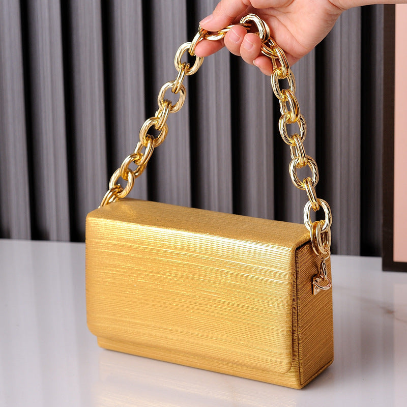 Creative Women's Featured Chain High-grade Simple Evening Bags