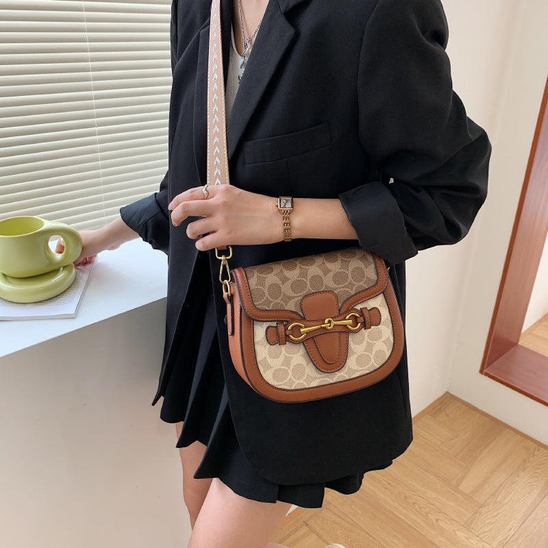 Women's Fashion Retro Trendy Wide Strap Saddle Shoulder Bags