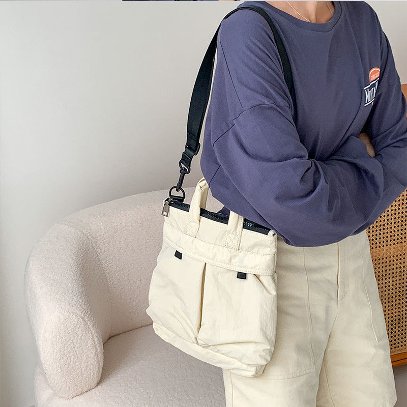 Female Large Capacity Solid Color Niche Shoulder Bags