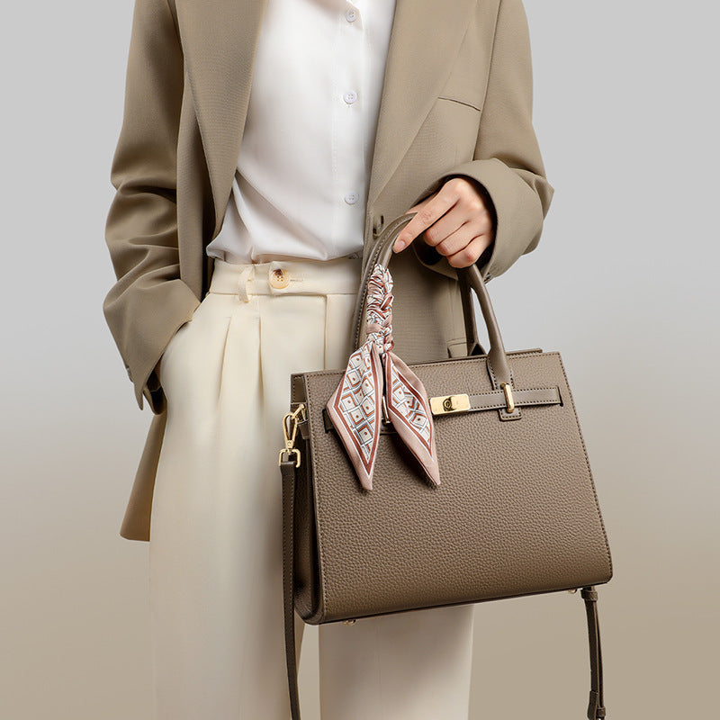 Women's Leather Light Luxury Large Capacity Mom Women's Messenger Bag