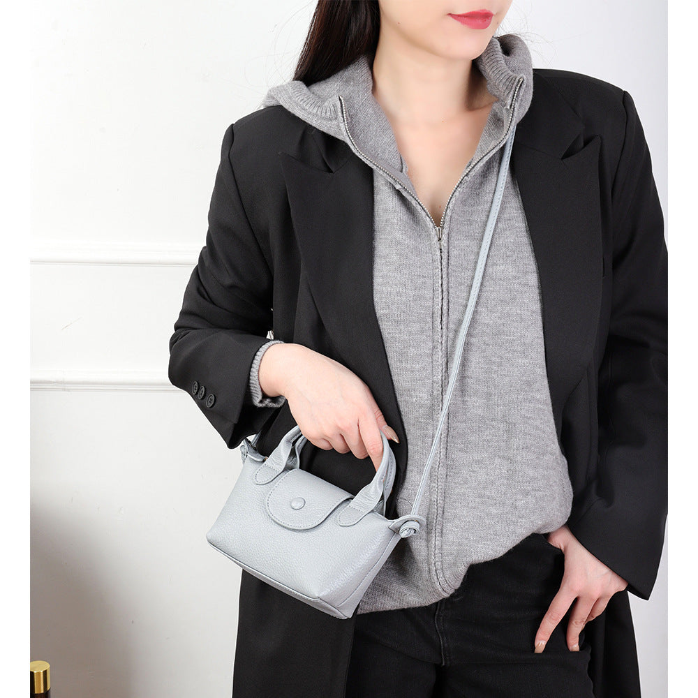 Women's Leather Mini Portable First Layer Cowhide Trendy Women's Messenger Bag