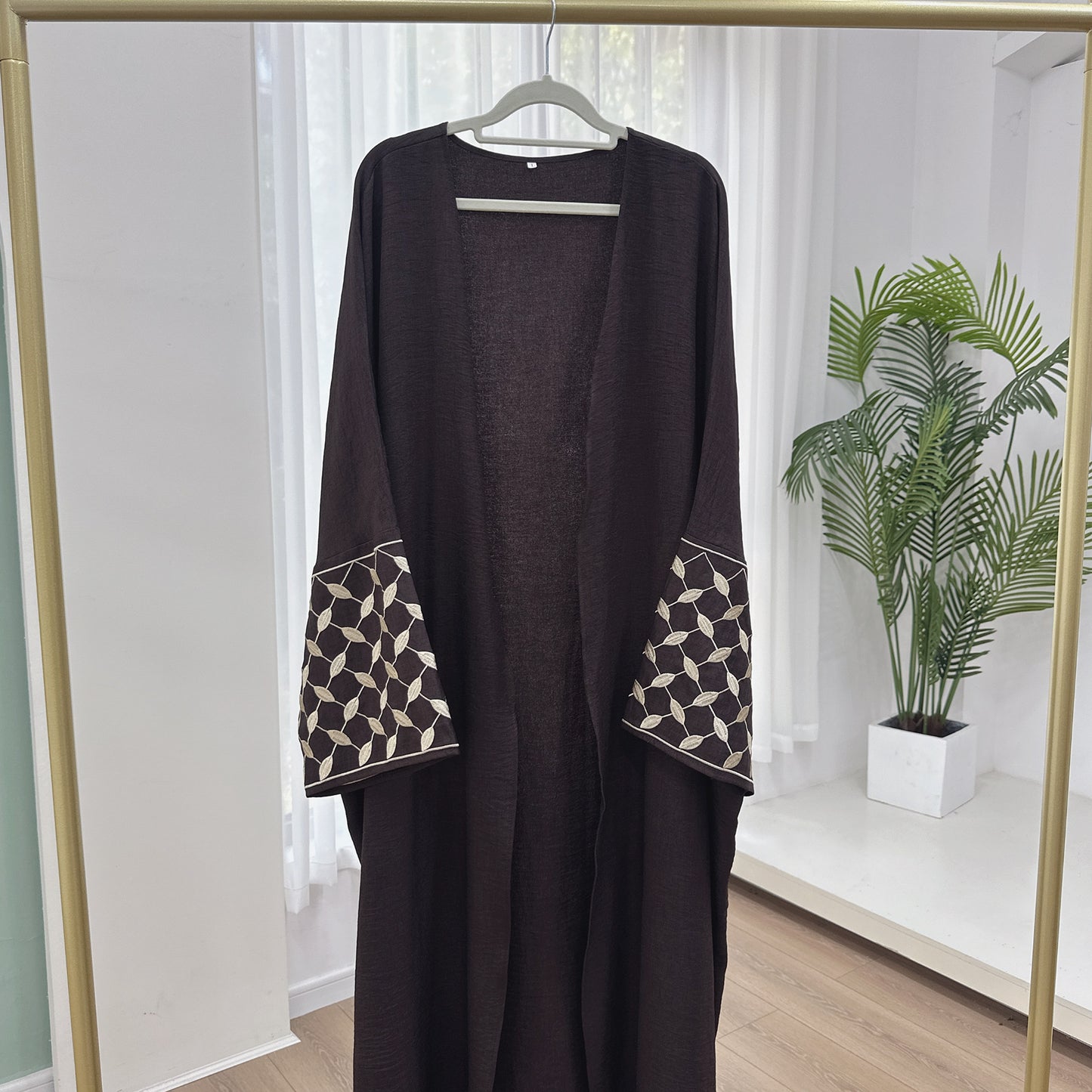 Attractive Turkish Embroidery Elegant Dress Robe Clothing