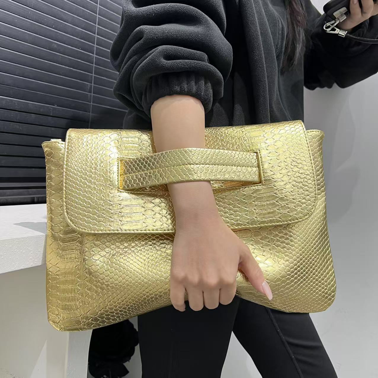 Pattern Strap Clutch Large Capacity File Handbags