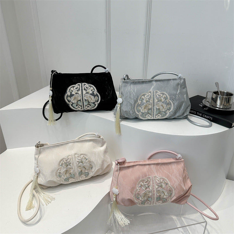 Embroidery Large Capacity Summer Fresh Pleated Bags