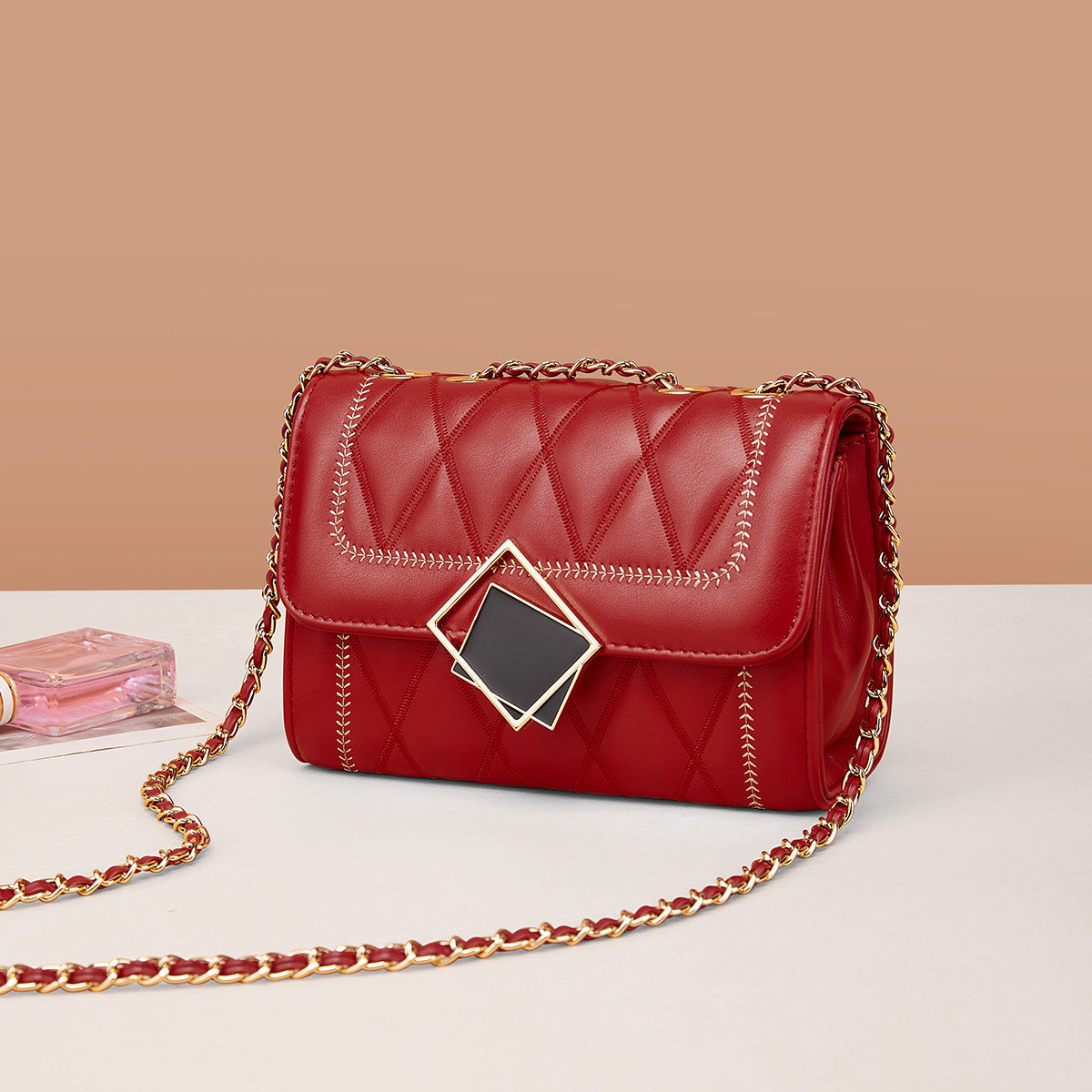 Women's Golden Balls Chain Diamond Pattern Crossbody Bags