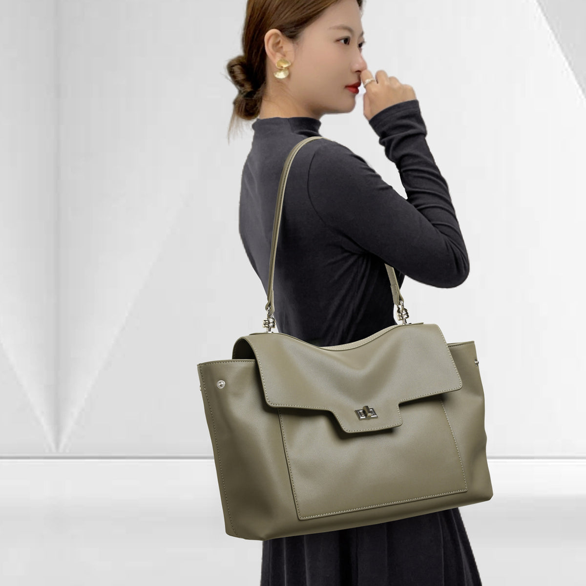 Women's High-grade Large Capacity Genuine Leather Women's Shoulder Bag