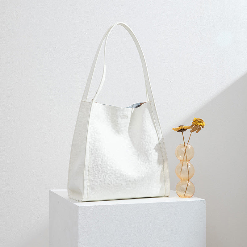 Cowhide Large Capacity Female Commuter High Shoulder Bags