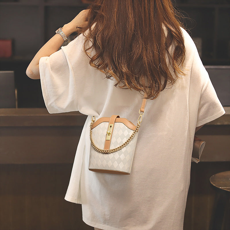Women's Autumn Water Portable Genuine Leather Luggage