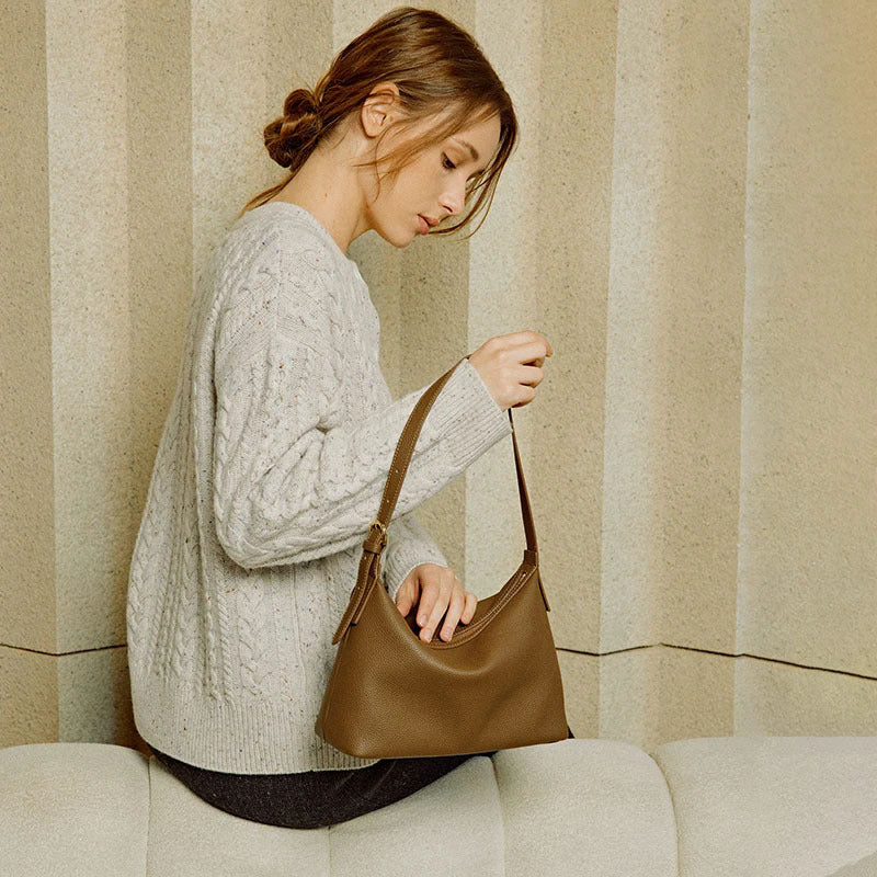 Women's Wind Large Capacity Underarm Spring Commuter Small Square Bags