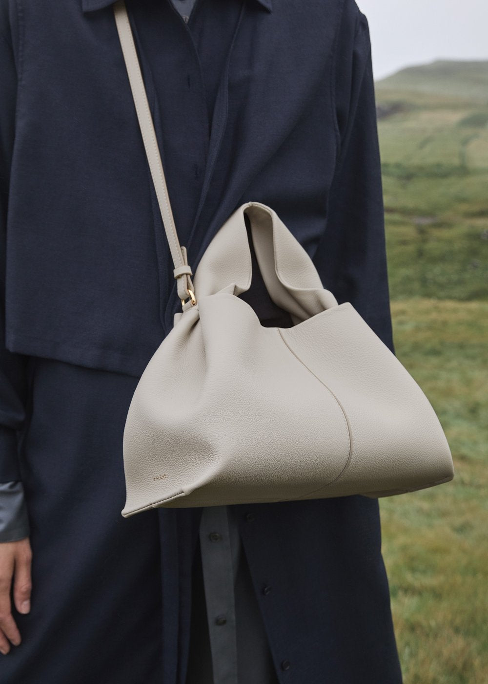 Women's Cloud Dumpling Popular Lunch Box French Handbags