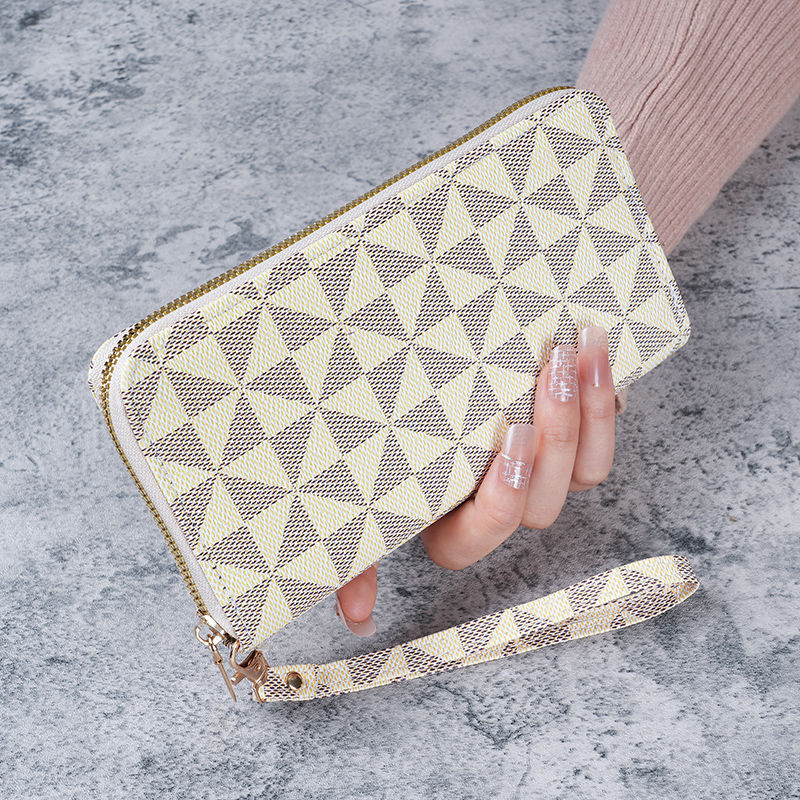 Stylish Women's Long Clutch Elegant Fashion Buckle