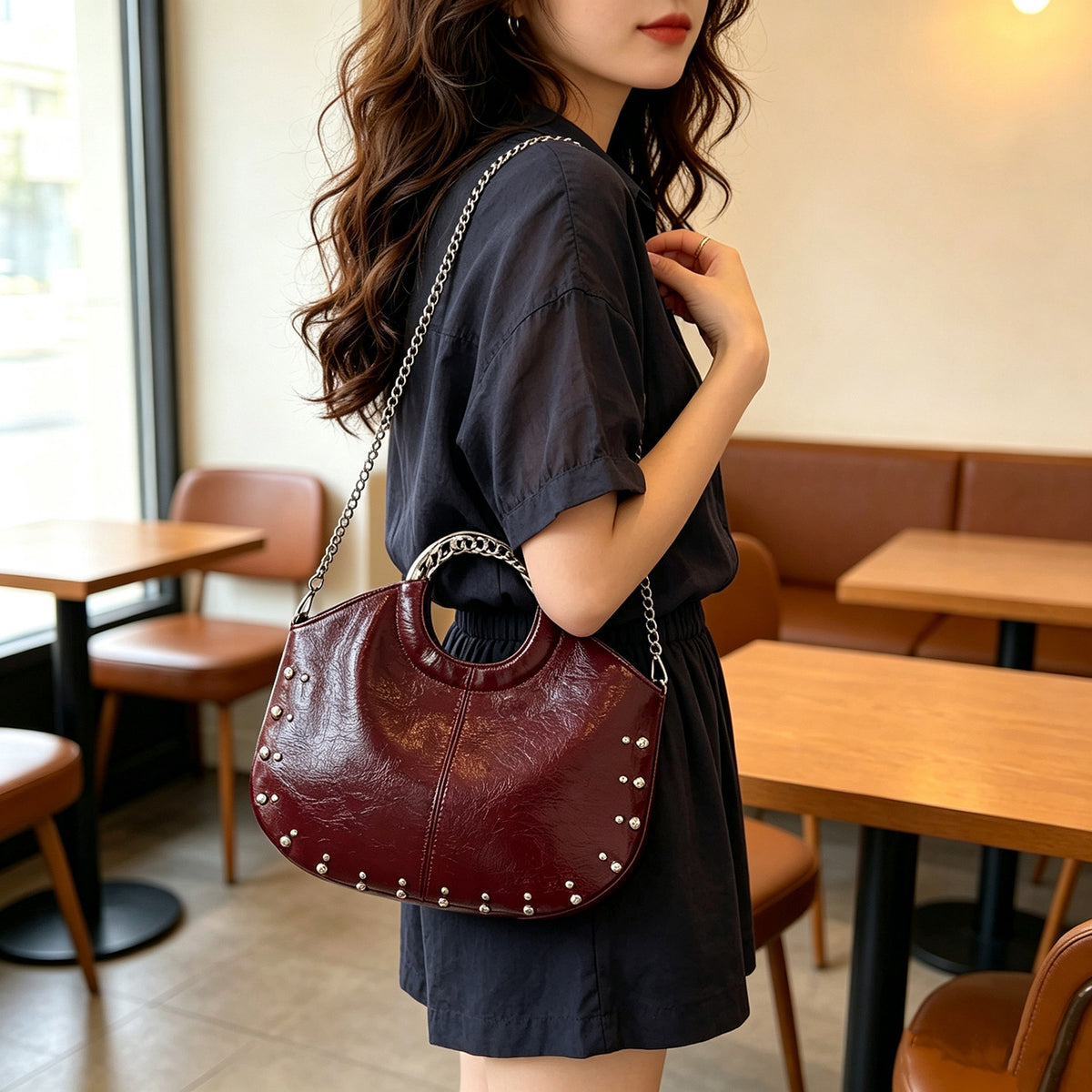 Female Hot Style Rivet Commuter Retro Fashion Punk Women's Handbag