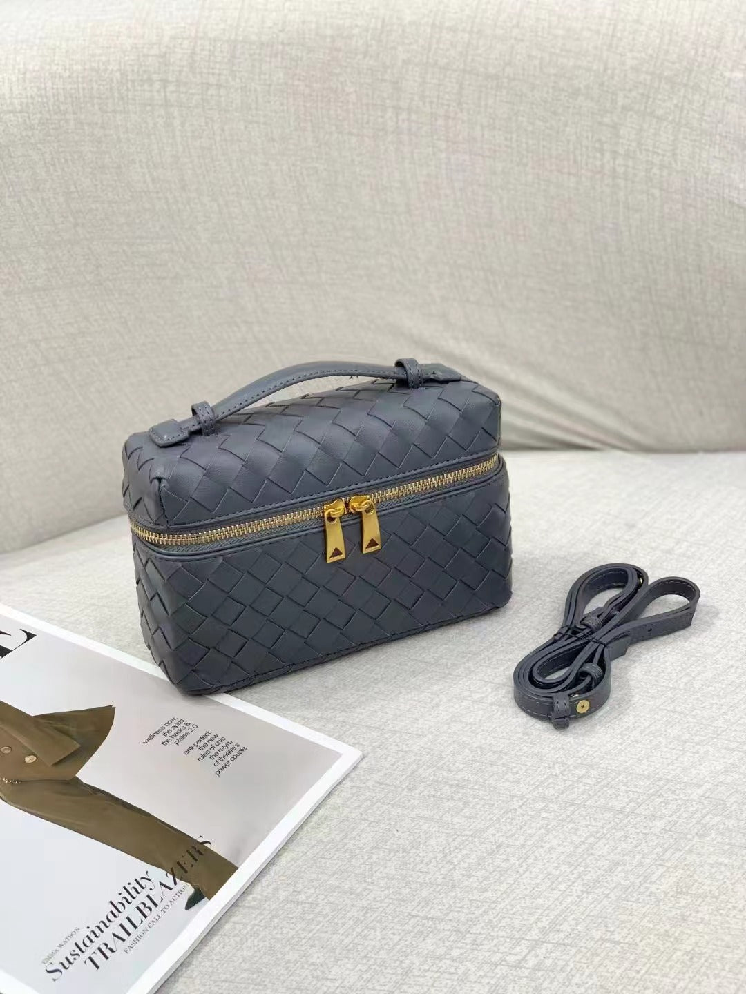 Elegant Box Rhombus Chain Western Fashion Women's Handbag