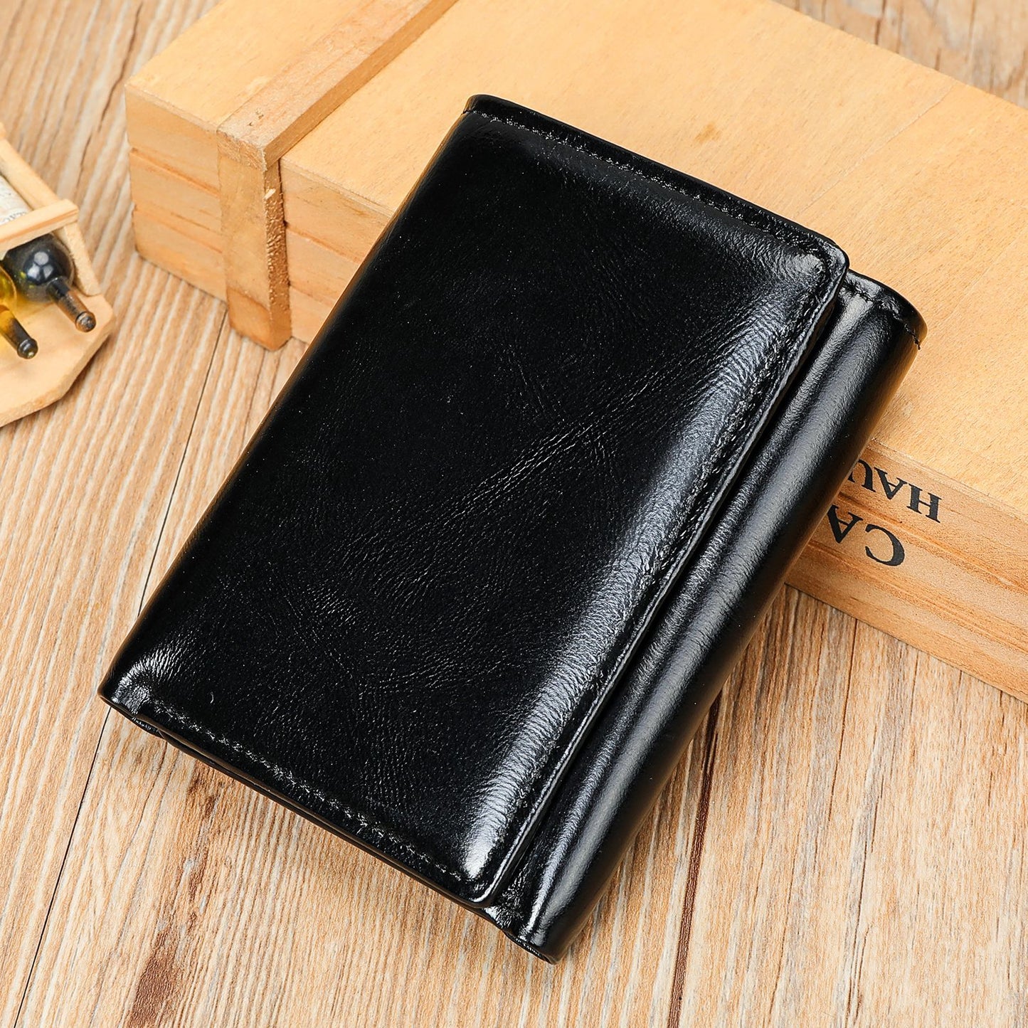Men's Attractive Leather Short Multi Cowhide Men's Wallets