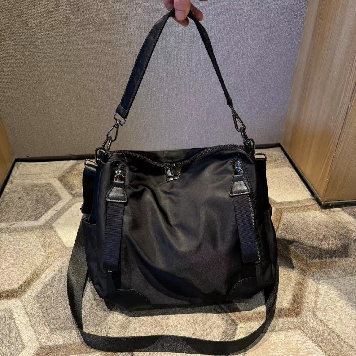 Women's Lightweight Nylon Cloth Waterproof Leisure Korean Tote Bags