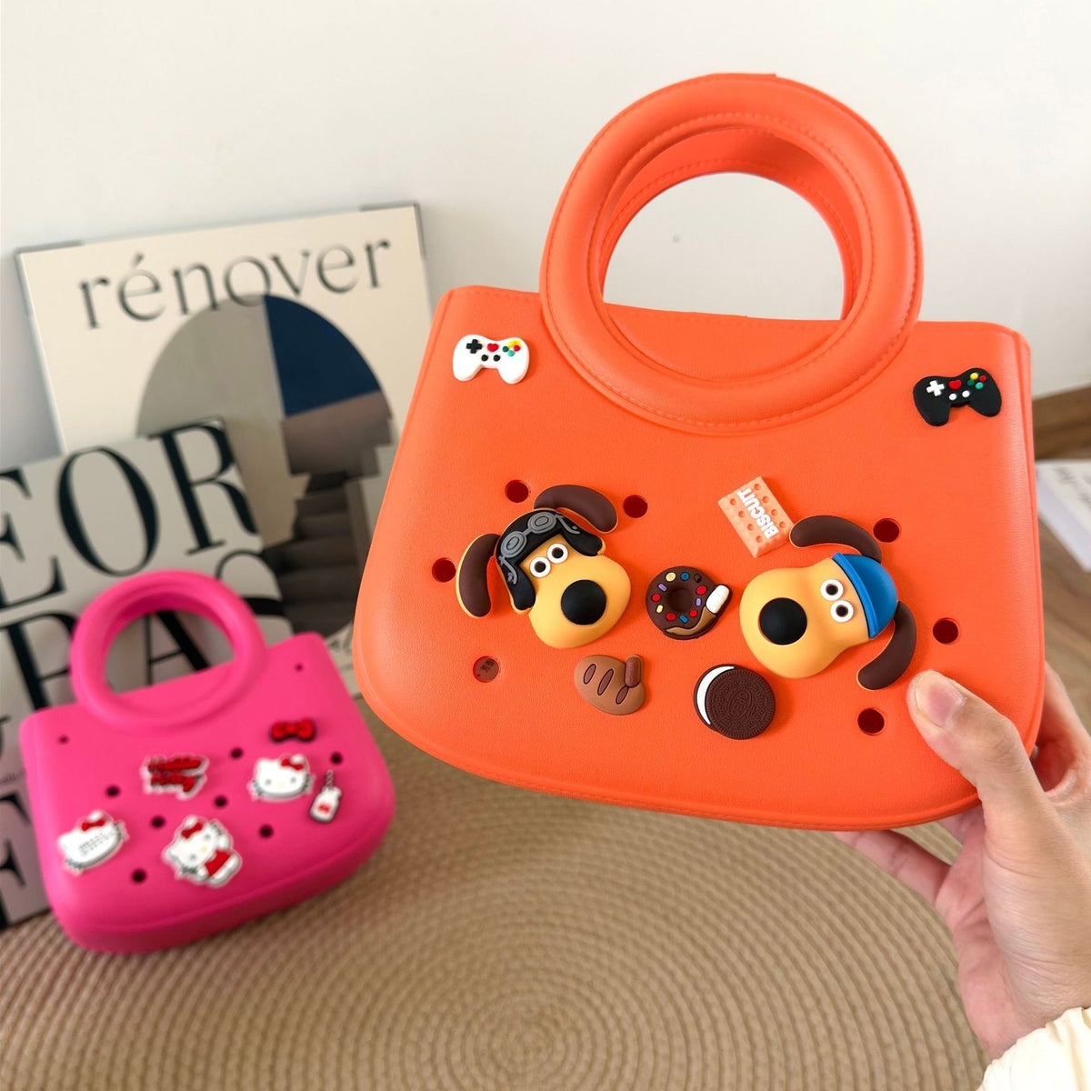 Women's Stylish Round Niche Hole Seaside Beach Bags