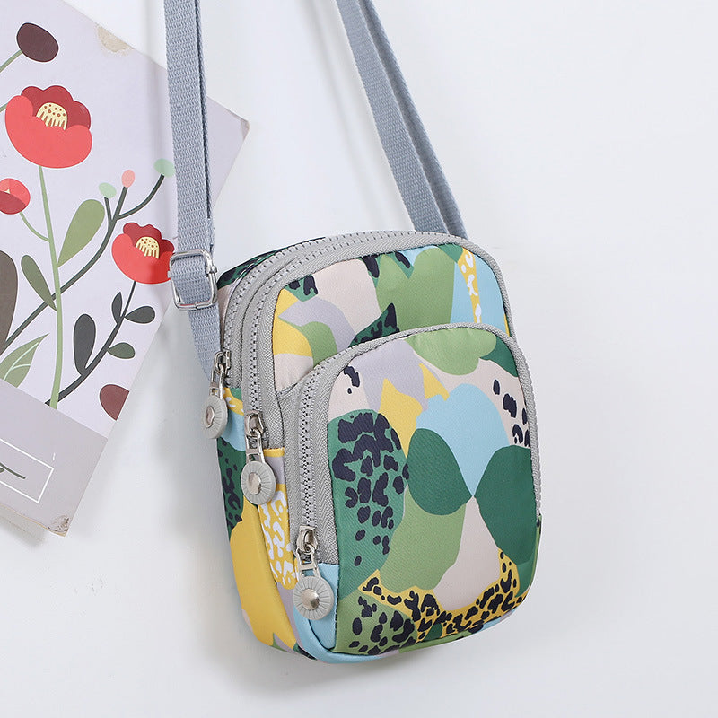 Women's Mobile Mini Nylon Trendy Vertical Women's Messenger Bag