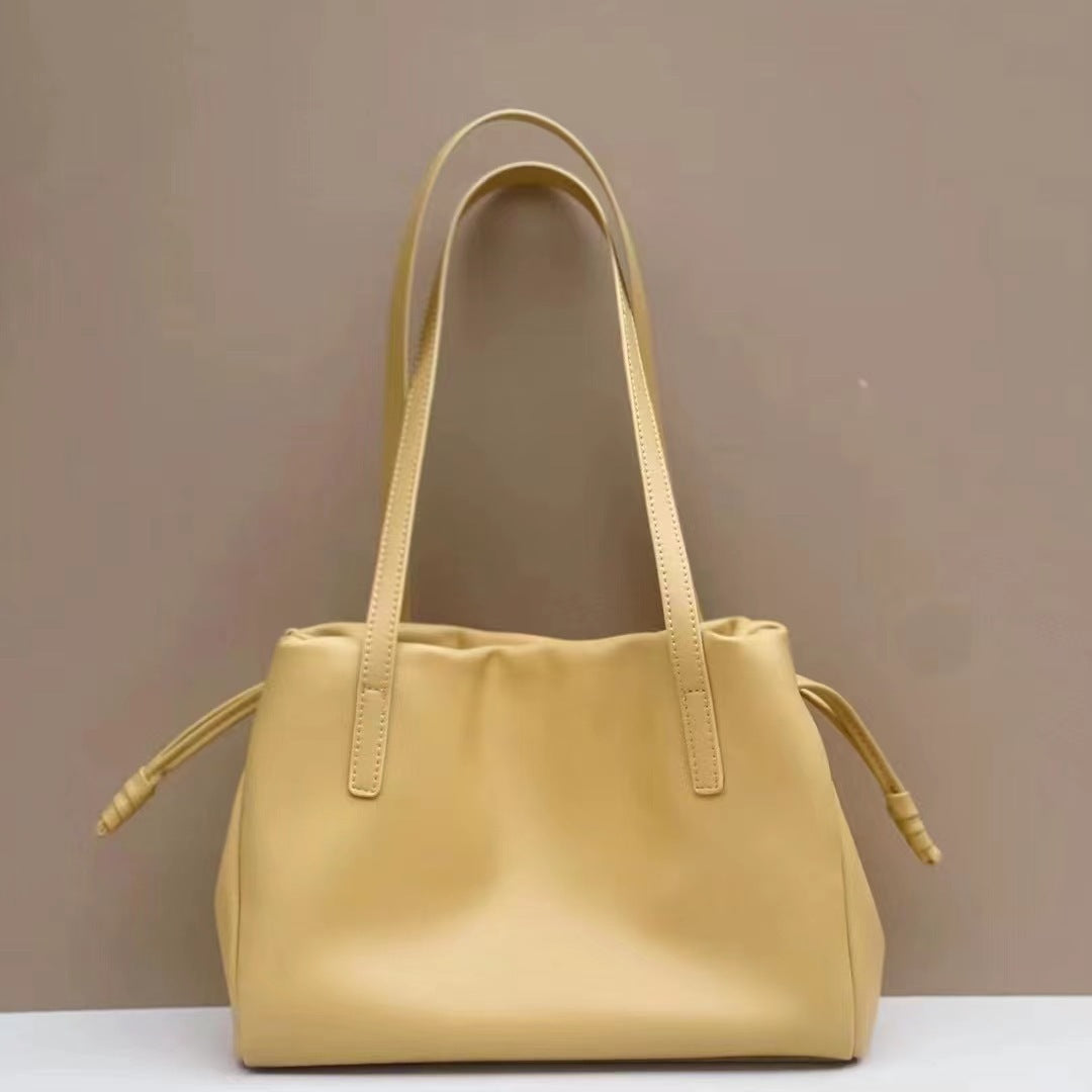 Women's Leather Fashionable Underarm High-grade Portable Cloud Women's Shoulder Bag