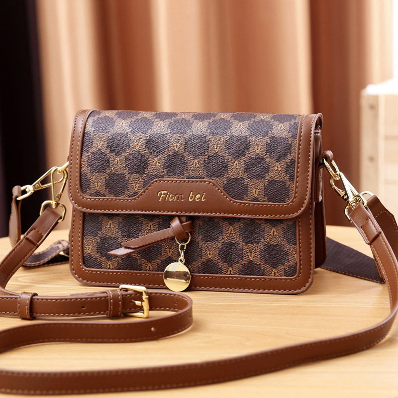 Women's Good-looking Fashionable Classic Western Style Shoulder Bags