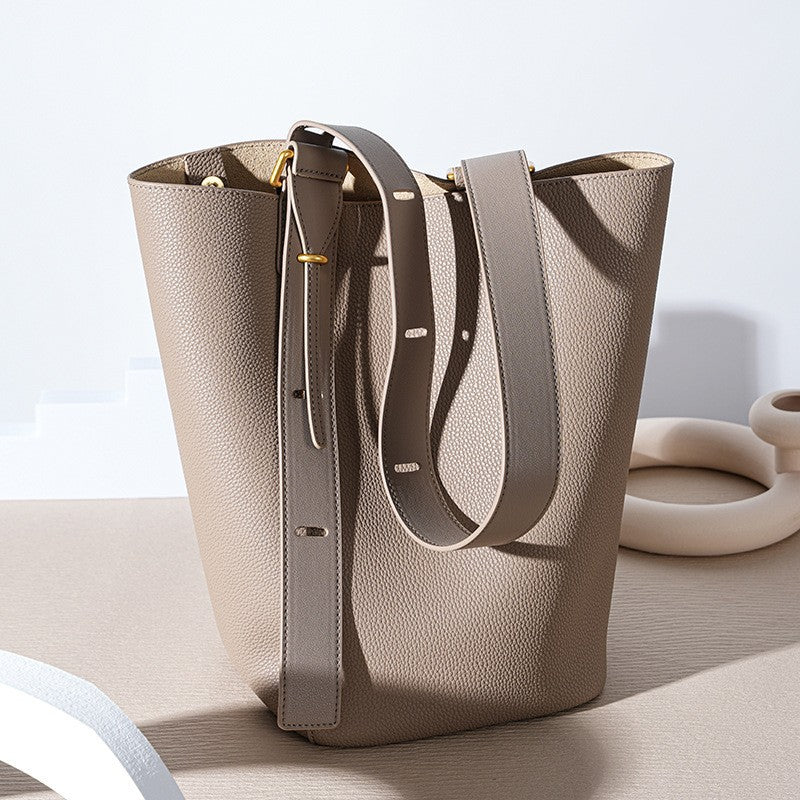 Women's Design High-grade Genuine Leather Light Luxury Commuter Soft Cowhide Large Shoulder Bags