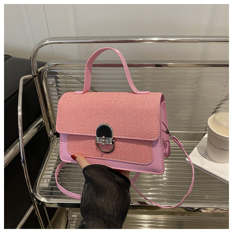 Women's Fashionable Beautiful Western Style Fashion Twist Solid Color Women's Shoulder Bag