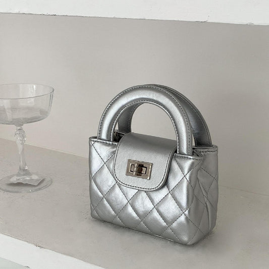 Women's Light Luxury Sweet Style Diamond Pattern Crossbody Bags