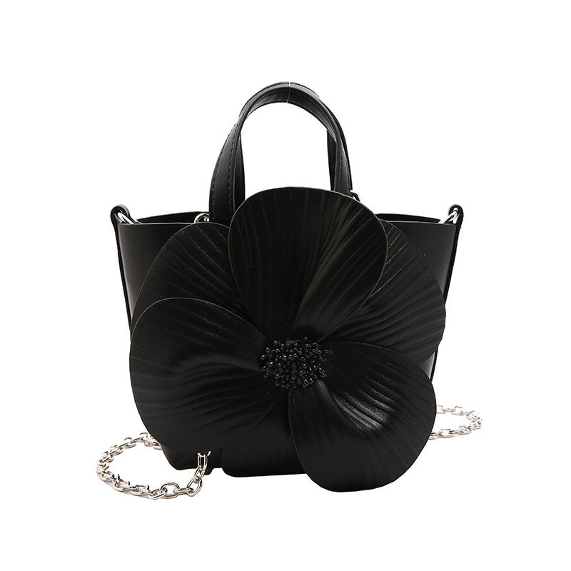 Women's Cute High-grade Three-dimensional Flower Hand-held Banquet Handbags