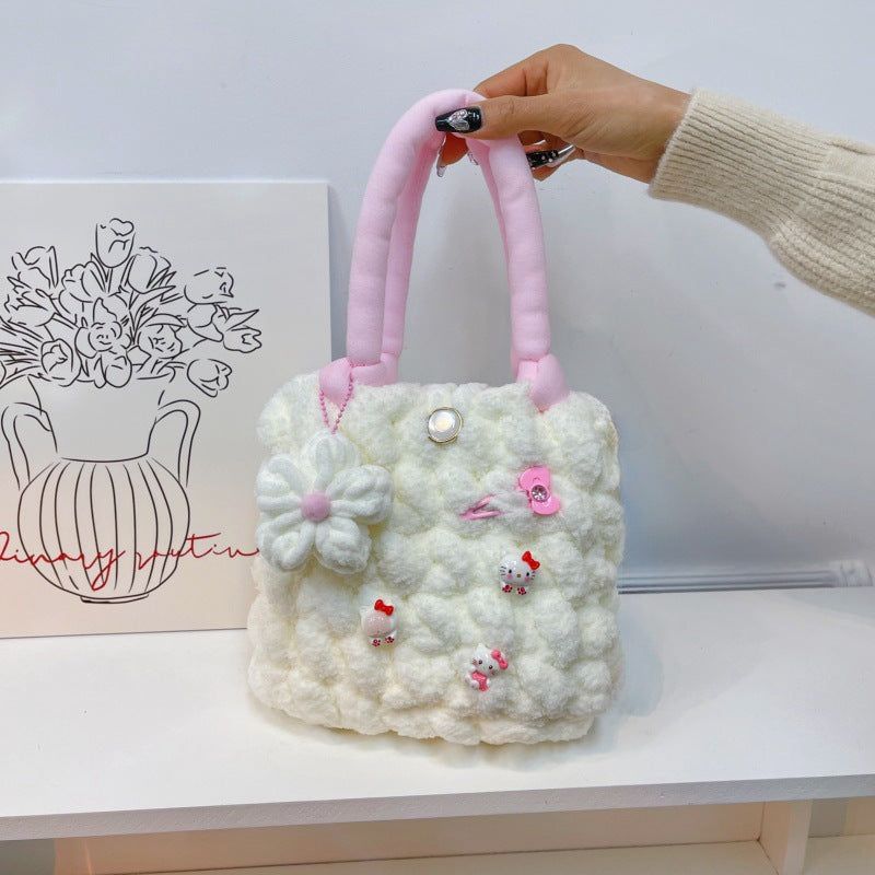 Beaver Hand-woven Cloud Wool Material Cute Women's Handbag