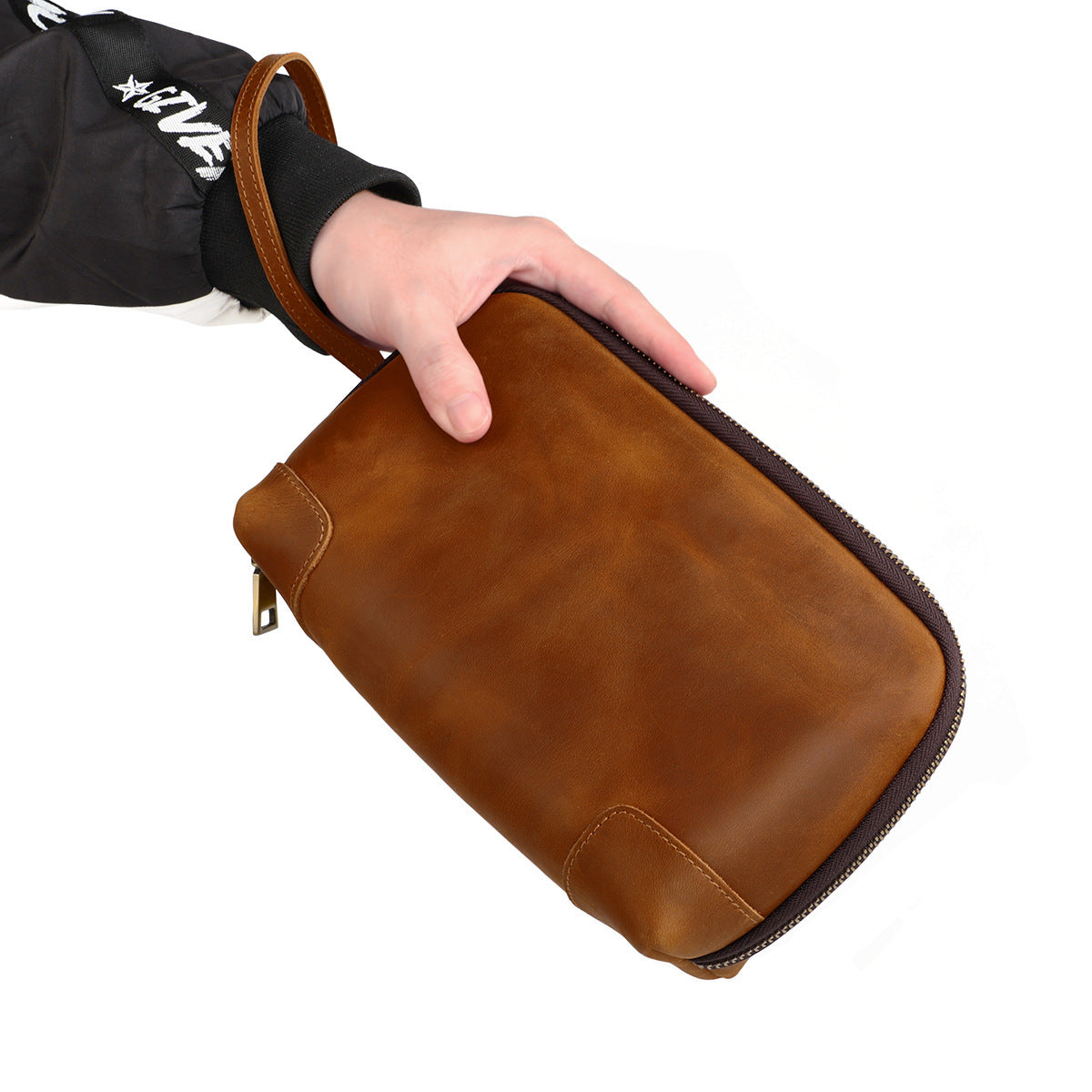 Men's Retro Crazy Horse Leather Clutch Headset Men's Handbags