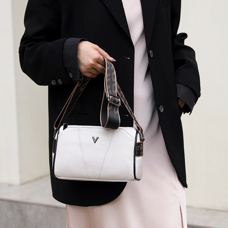 Women's Genuine Leather Fashionable Stitching Soft Large Capacity First Layer Shoulder Bags