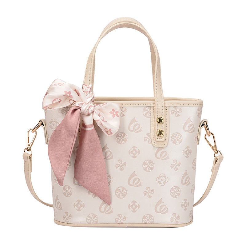 Women's Vegetable Basket Fashion Portable Large Capacity Embossed Women's Messenger Bag