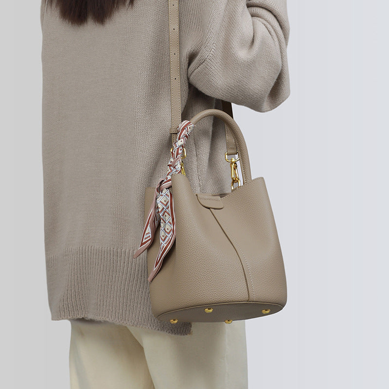 Women's Cool Charming Glamorous High-grade Leather Crossbody Bags