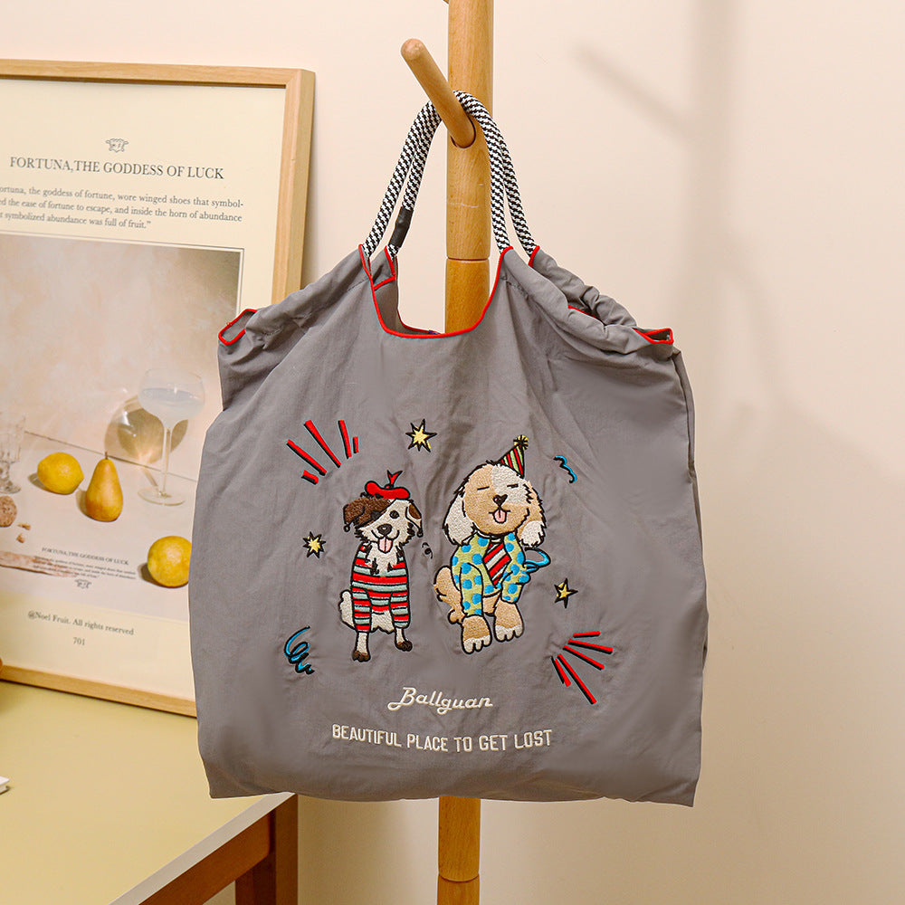 Nylon Needle Embroidered Fashion Commuter Large Capacity College Women's Shoulder Bag