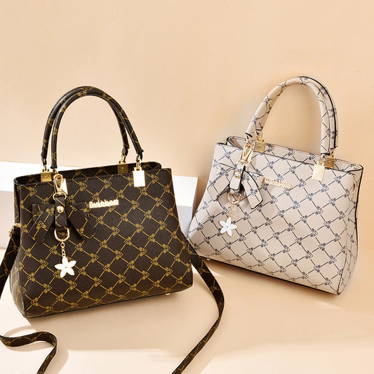 Summer Fashion Large Capacity High-grade Western Handbags