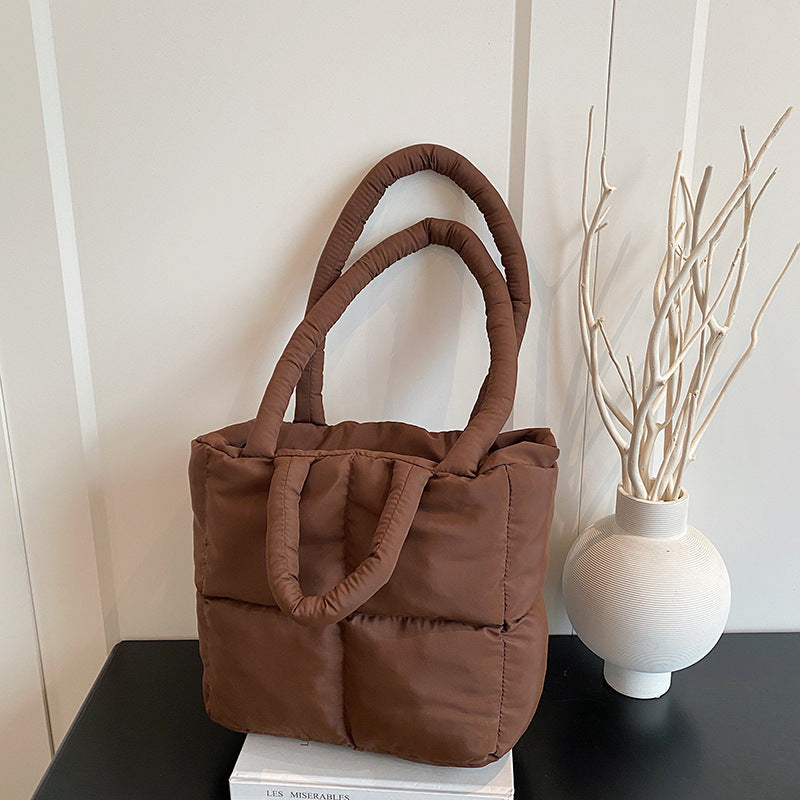Women's Embroidery Thread Plaid Design Simple Winter Large Capacity Cotton Women's Shoulder Bag