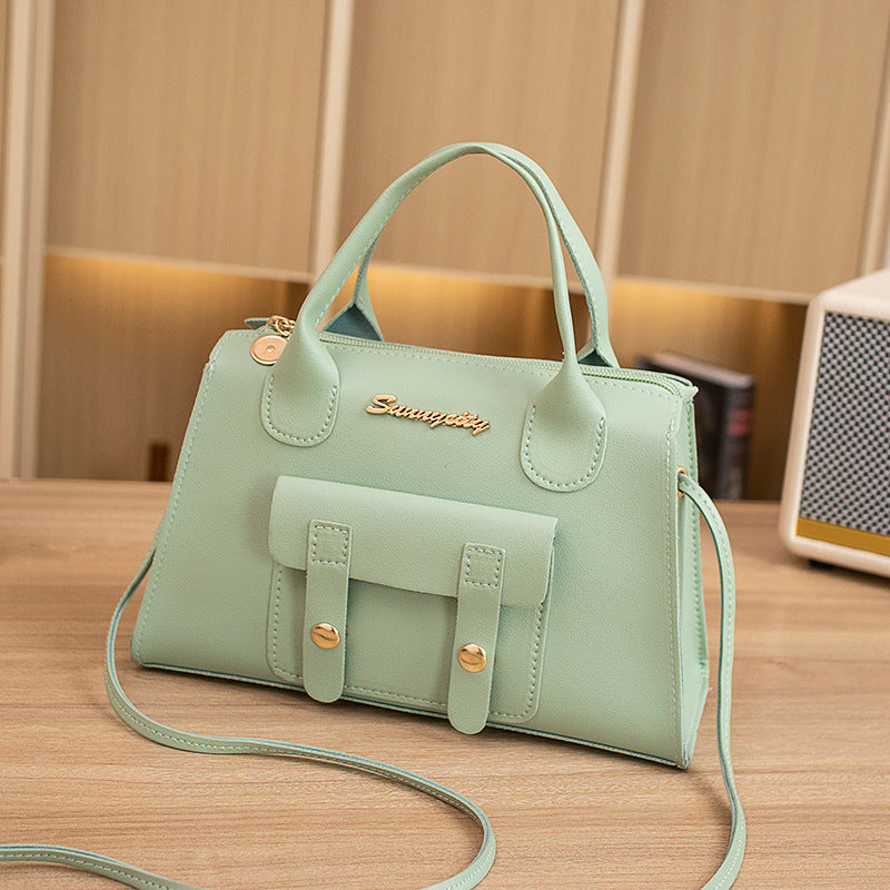 Women's Korean Style Fashionable Simple Solid Color Shoulder Bags