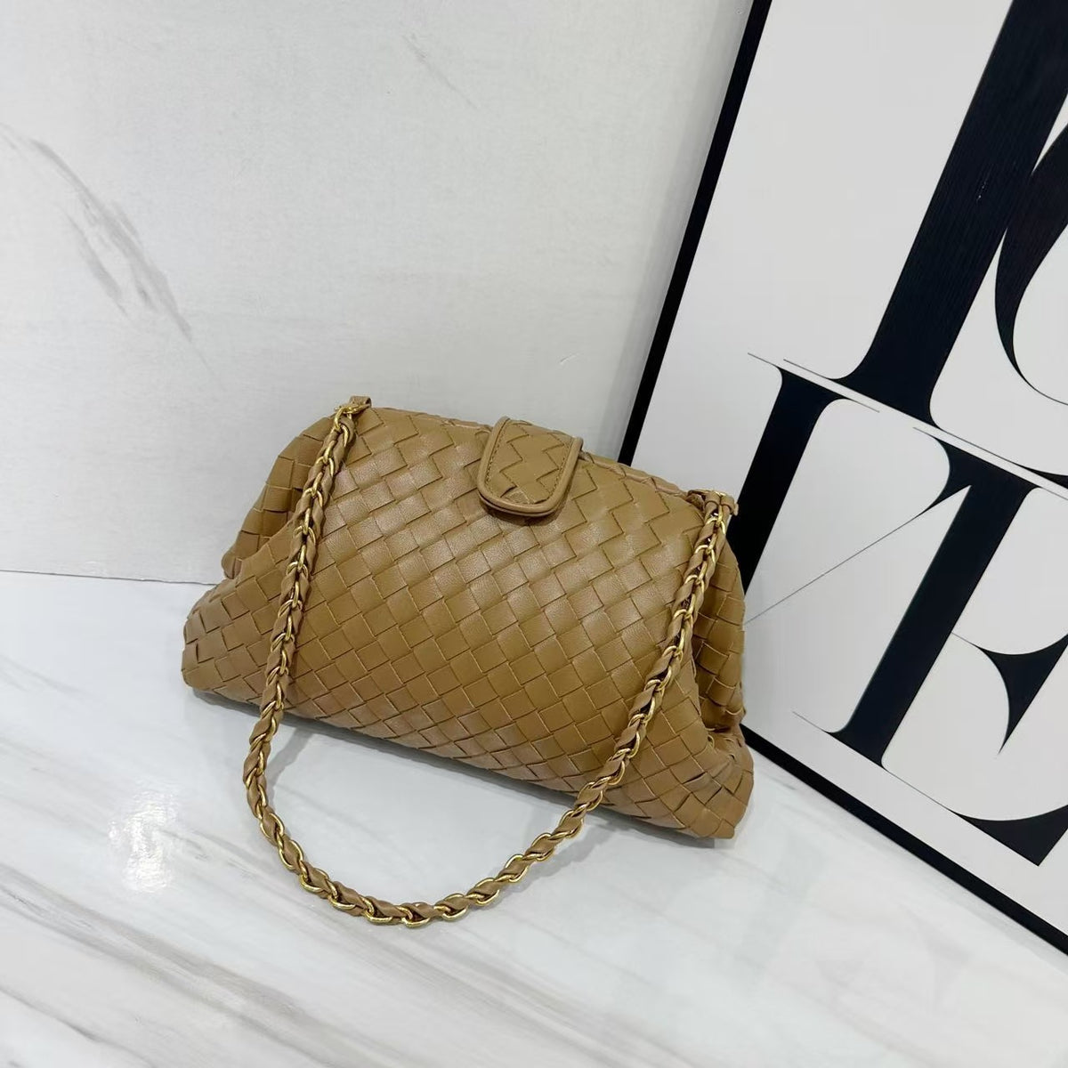 Woven Underarm Cloud Pleated Light Luxury Bags