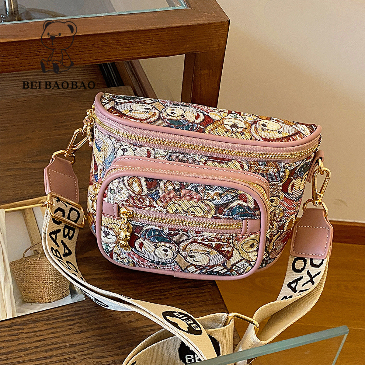 Attractive Women's Source Summer Canvas Bear Women's Messenger Bag
