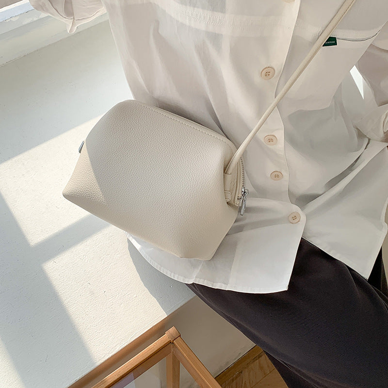 Women's Black Shell Korean Style Retro Easy Crossbody Bags