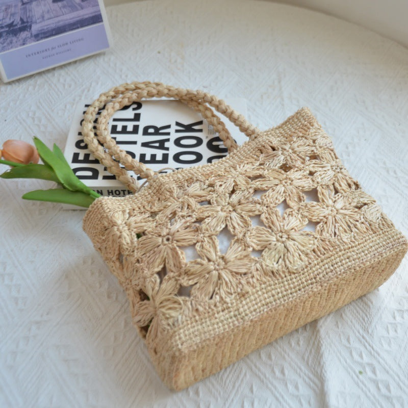 Women's Hand-woven Flower Cutout Raffia Straw Seaside Handbags