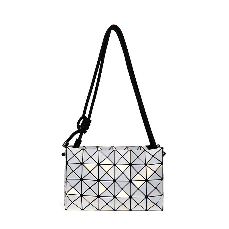 Women's Life Original Geometric Rhombus Drawstring High-grade Handbags