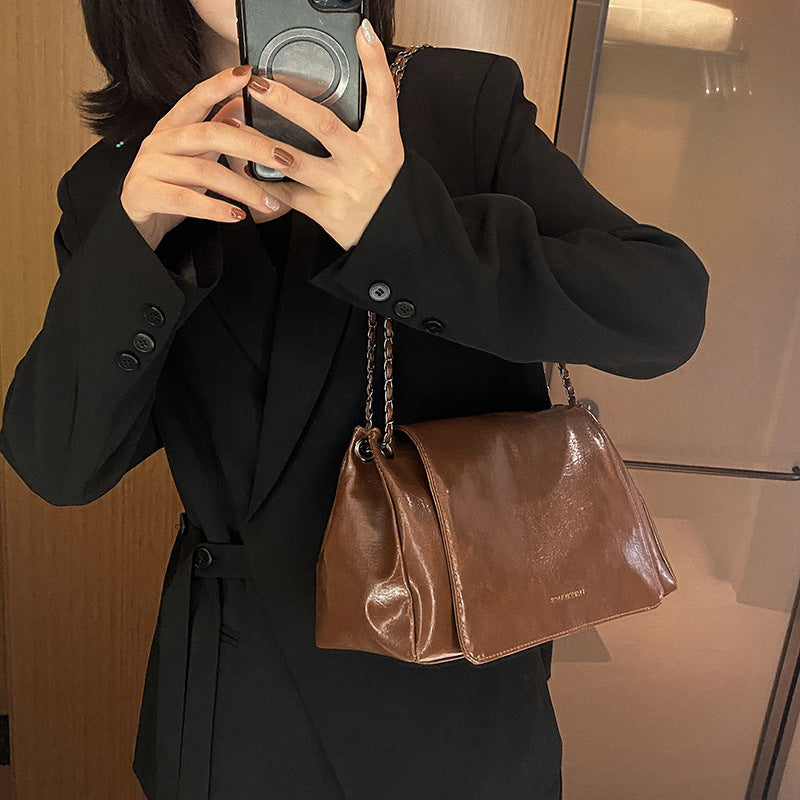Women's Large Capacity Fashion Retro Autumn Chain Women's Shoulder Bag
