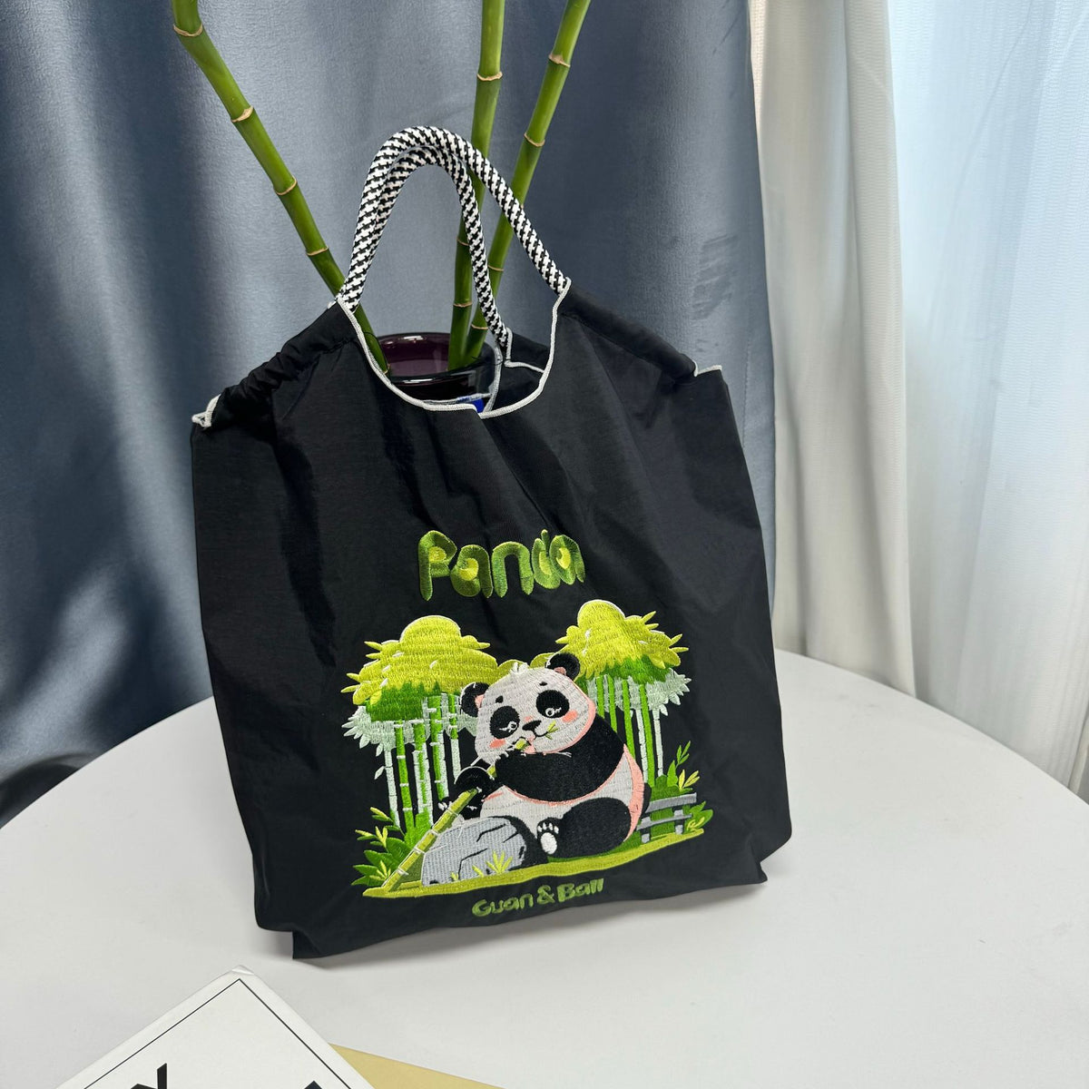 Women's Nylon Embroidered Fashion Niche Large Capacity One Women's Shoulder Bag